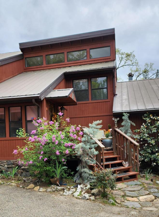 הוילה אוקהורסט Yosemite Mountain Retreat מראה חיצוני תמונה